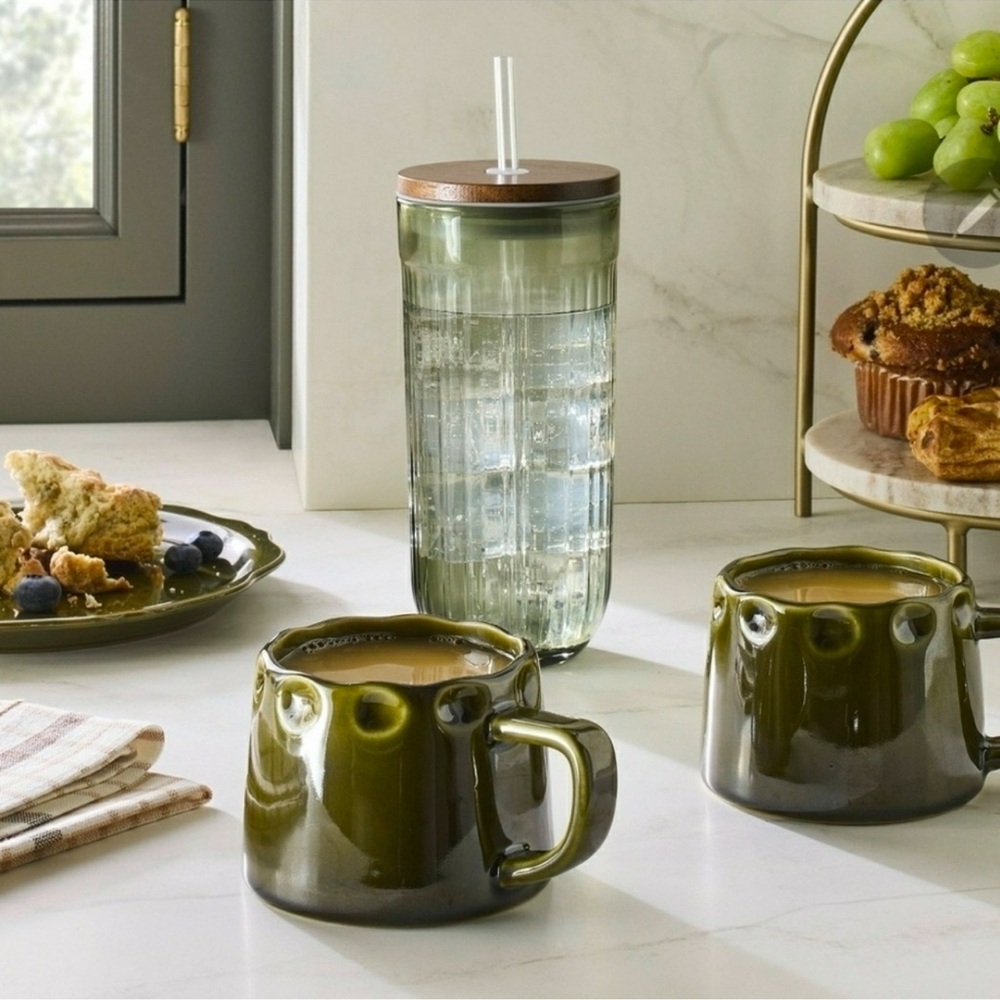 **Set of 2** 10-Ounce Carved Edge Ceramic Mug Green Hearth & Hand with Magnolia